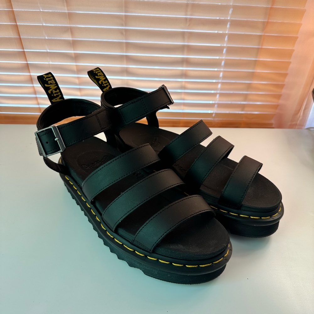 Dr. Martens | Sandals